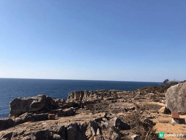 🌊✨ 大阪近郊超美秘境：三段壁（Sandanbeki） ✨🌊...