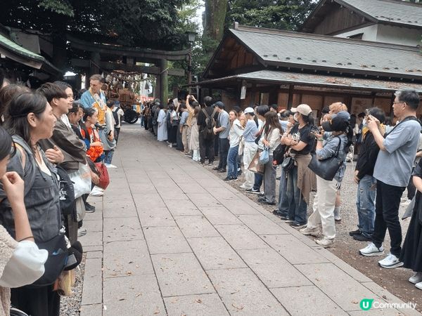 這裏是川越的冰川神社，剛巧這兩天是川越祭，所以遇上大型巡遊祭...