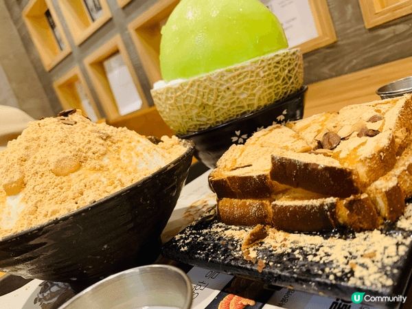 第一張係高處望住首爾日落。第二張係好食既韓冰！第三張係去完樂...