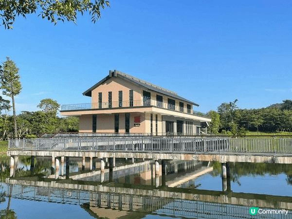 走進中山古香林公園，彷彿進入了一個詩意的世外桃源。這裡有百年...