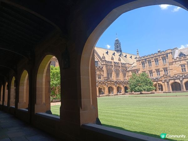 澳洲大學！！超像哈利波特的學校城堡！
