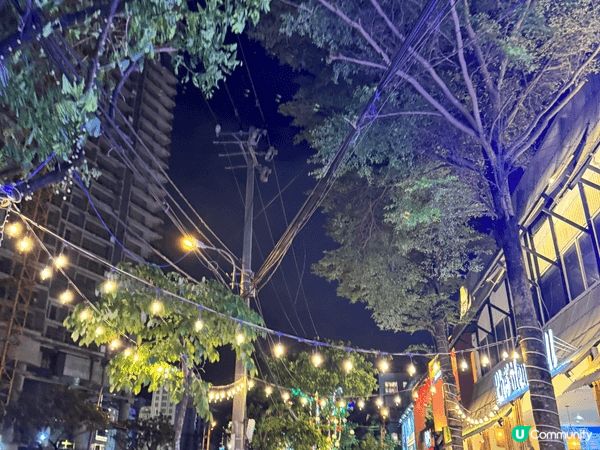 有著東方夏威夷之稱的峴港，酒店外面向美麗的美溪沙灘，之後再試...