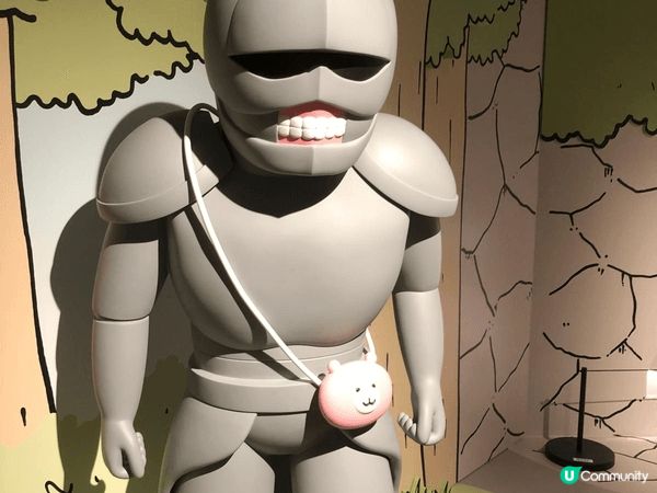 Chiikawa，小八和Usagi 在夢幻的背景中飛翔。背景...