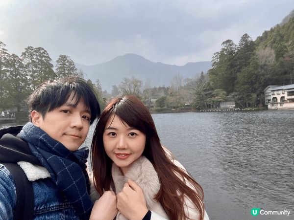 由布院的金鱗湖，是由布岳山腳下的夢幻之湖，溫泉與清水交融，晨...