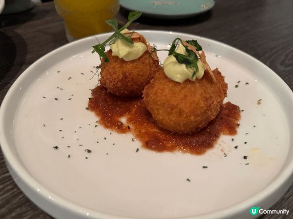 以上餐廳係the war street bar..我同朋友慶...