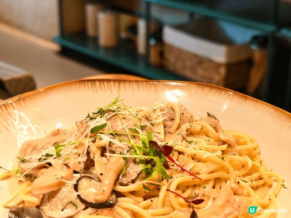 新一年由小小旅行開始，到深圳鹽田看看山水，欣賞日與夜，充滿電...