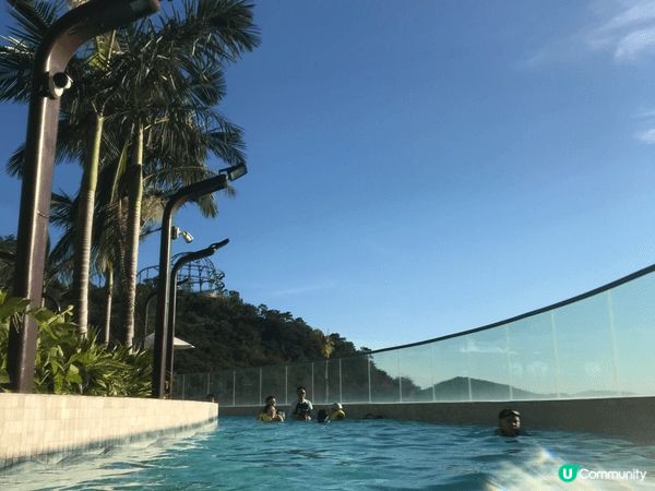 海洋公園水上樂園，刺激好玩清潔，好適合一家大細去玩呀