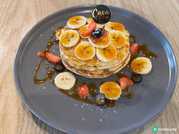 第一張係馬鞍山一間cafe, 佢地既食物好精緻又好味，好岩打...