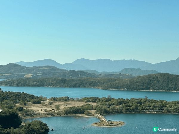 這是萬宜水庫西壩的美景，香港除了有城市景觀，到戶外也有另一番...