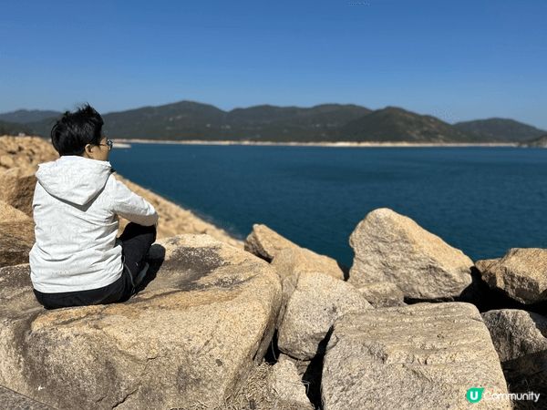 這是萬宜水庫西壩的美景，香港除了有城市景觀，到戶外也有另一番...