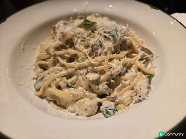 台灣 美食多 cafe是不錯選擇 有飯有意粉有咖啡 環境好