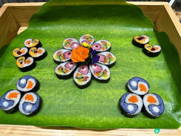 杭州香积寺周邊的素食餐廳，素壽司、桂花雪梨、竹炭小漢堡都是極...