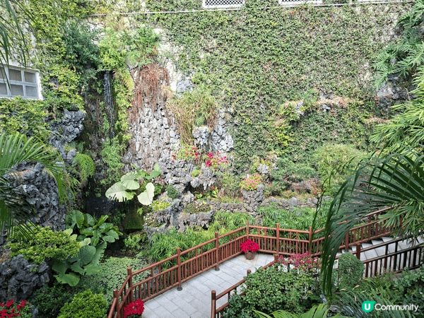 ✨️香港假日好去處💯淺水灣影灣園復古風格🎊更可欣賞美麗的海景...