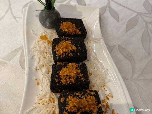 名人館潮州菜，十分精緻，分量十足，久違了的傳統美味😋