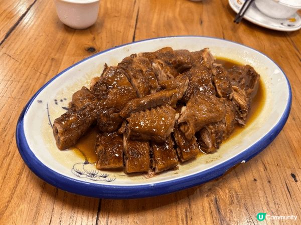 大鵬所城內有間很出名的鵬城飯館，慕名而來，餐廳在所城的別院內...