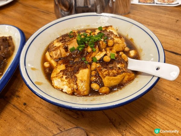 大鵬所城內有間很出名的鵬城飯館，慕名而來，餐廳在所城的別院內...