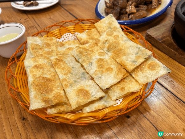 大鵬所城內有間很出名的鵬城飯館，慕名而來，餐廳在所城的別院內...