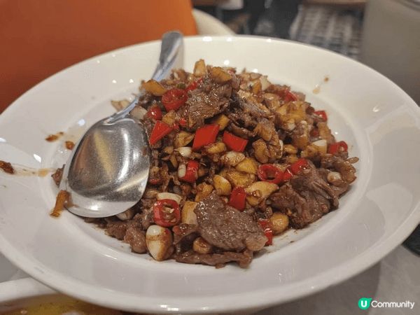 圖-1, 是豬手，外脆內軟，味道一絕。圖-2，18秒牛肉，牛...