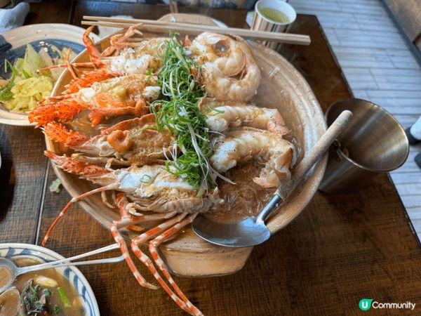 這個龍蝦非常新鮮，清蒸可以保留龍蝦原汁原味