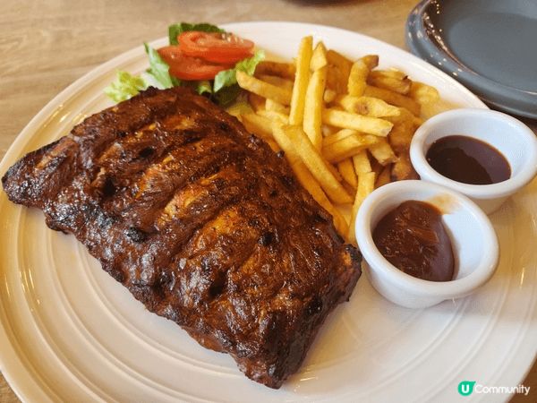 Pizza hut 下午茶餐好抵食，又好味，好滿足。