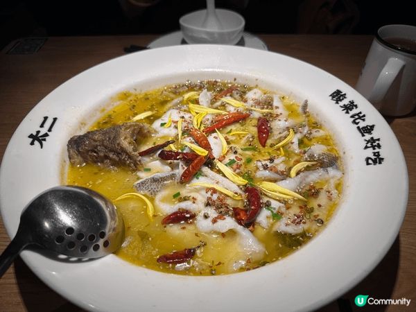 日前跟友人到深圳搵食，試過大籠包，酸菜魚，biang bia...