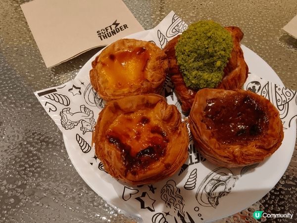 終於試了近期大熱的Soft Thunder 酥皮蛋撻，酥皮鬆...