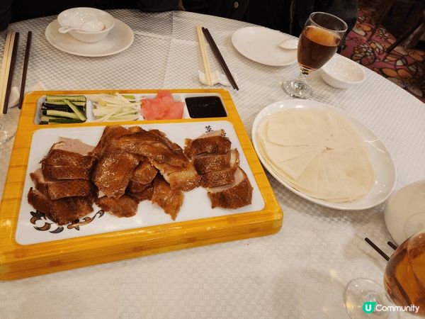 推介明星酒家的片皮鴨，一食$138真的抵食，鴨皮連肉亦很香嫩...
