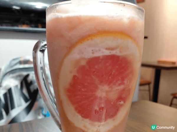 尖東呷呷念念台灣菜，首選手工雞絲滷肉香腸拌麵，看似簡單，味道...