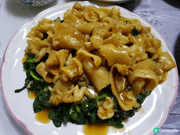 新年親自下廚煮返幾味，希望一家人齊齊整整食餐開心團年飯，送舊...