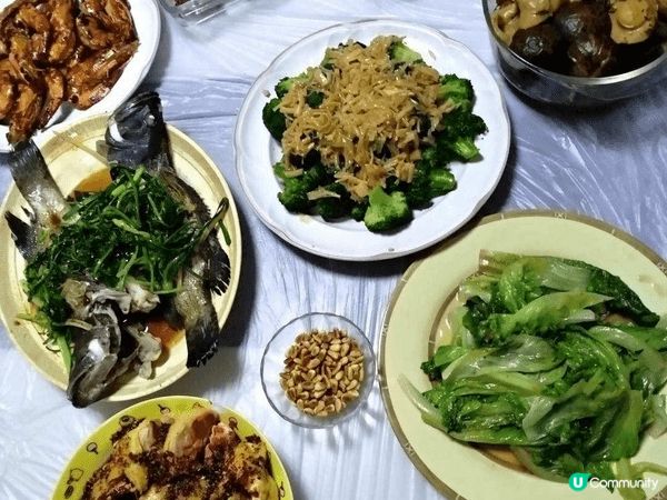 新年親自下廚煮返幾味，希望一家人齊齊整整食餐開心團年飯，送舊...
