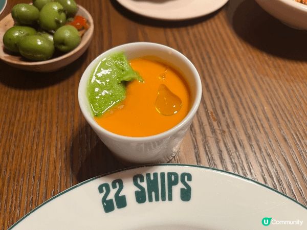22 Ships 原先位於灣仔的大王東街，現在搬到上環PMQ...
