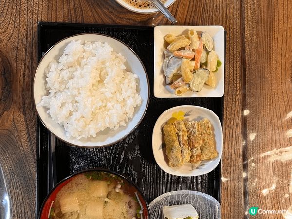 这些是我去日本四國旅行🧳的不同餐飲體驗，例如, 豪華火車🚆餐...