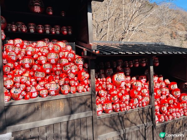 大阪市區景點已經去到悶?我推薦大家到郊外箕面市的勝尾寺，無論...