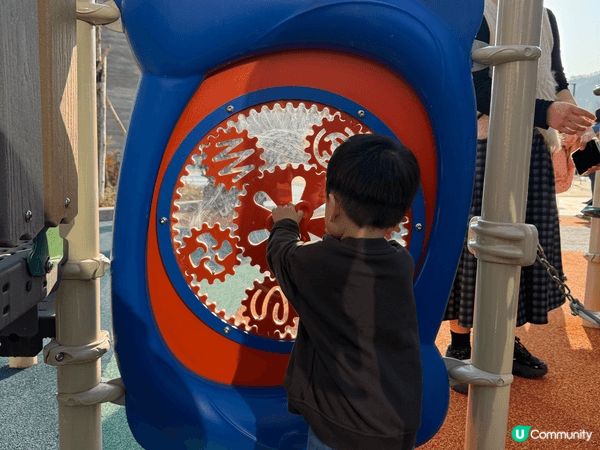 將軍澳南公園全新升級，小朋友玩到唔肯走！成個公園面積佔38,...