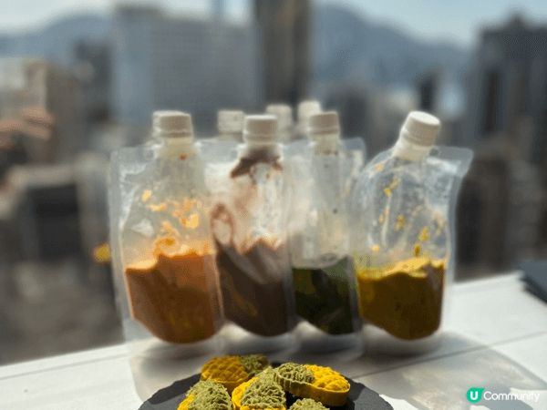 參加咗貓貓鳳梨酥烘焙課程超好玩，食材係用貓貓食得嘅雞肉同天然...