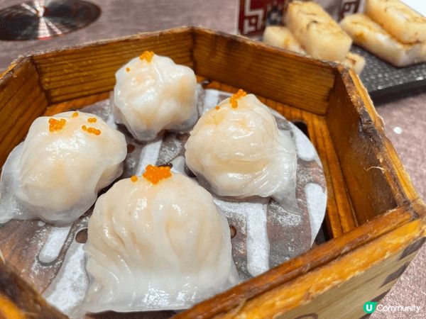 在廣州食了很特別的點心，瀨尿蝦蝦餃，原條瀨尿蝦，不用自己剝殼...