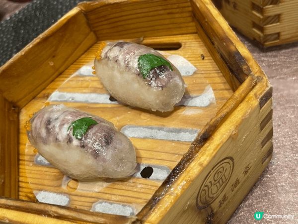 在廣州食了很特別的點心，瀨尿蝦蝦餃，原條瀨尿蝦，不用自己剝殼...