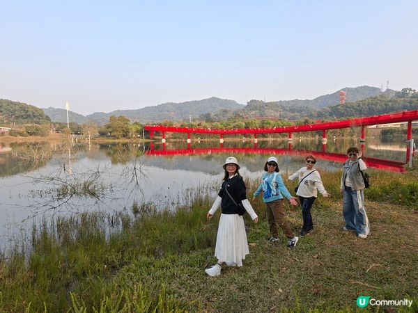深圳光明區的虹橋公園，紅噹噹最啱就快農曆年的氣氛#Hasht...