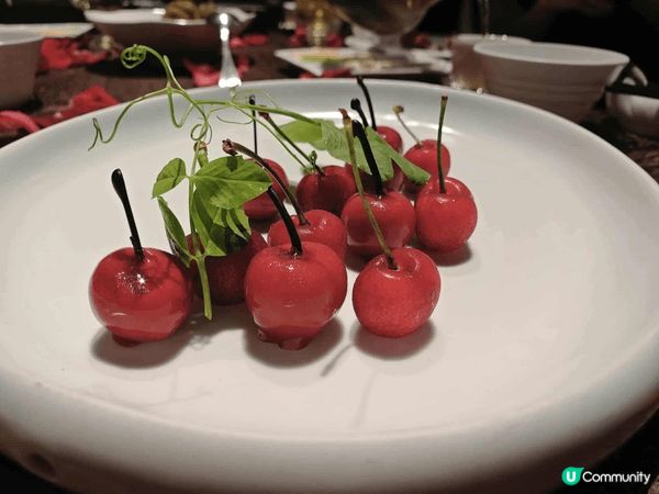 元朗《京粵菜》菜式非常特別，賣相相當精緻，一定要相機食先😆，...