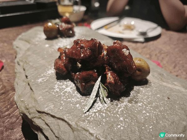 元朗《京粵菜》菜式非常特別，賣相相當精緻，一定要相機食先😆，...