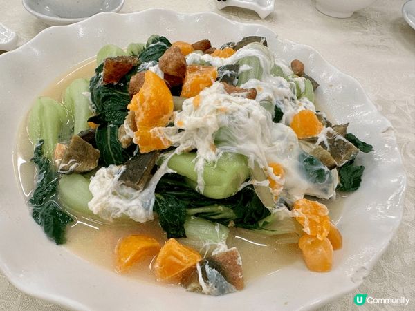 我最鍾意就係香港嘅酒樓小菜晚飯，因為夠鑊氣，而且選擇多，同屋...