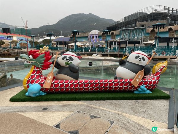 海洋公園是親子好去處，入面有不同的海洋和陸地動物，亦新增了s...