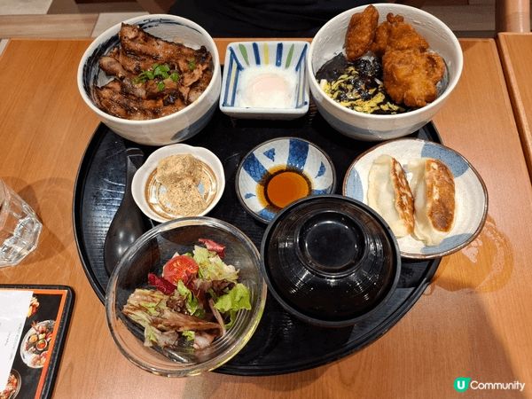 炙宴ABURI-EN的「月見豬腩肉丼」是人氣名物！選用優質豬...