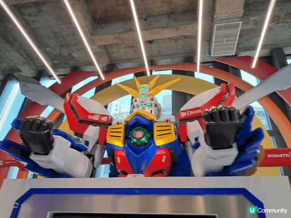 在啟德開了高達香港站的門店，是高達愛好者一定不要錯過，有很多...