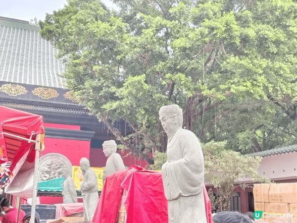 新年一定要去黄大仙祈福，雖然人多，但希望保一家人身體健康#我...