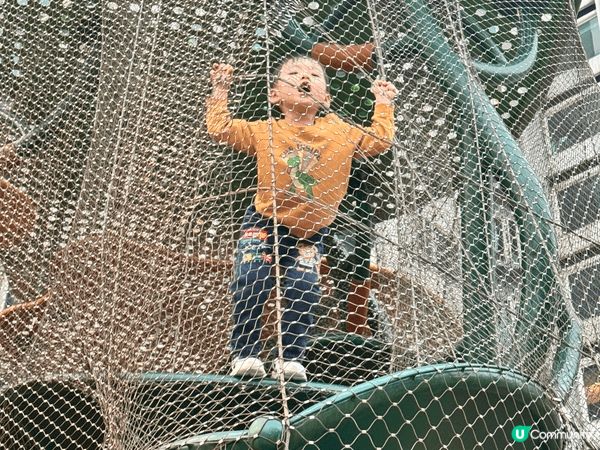 這是紅磡海濱的兩個公園-建灣街公園和紅磡海濱公園。 兩個公園...