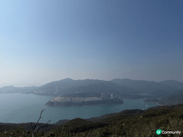 每次覺得自己畀工作同生活壓到透唔到氣，我都會諗起龍脊加石澳呢...