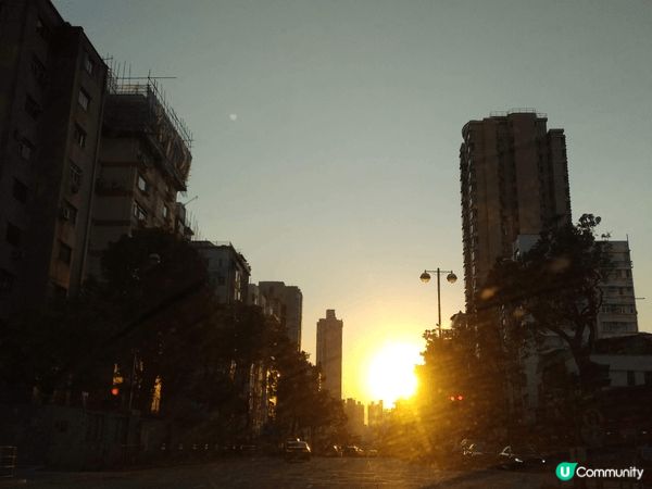 睇日落在市區最方便就是去嘉頓山