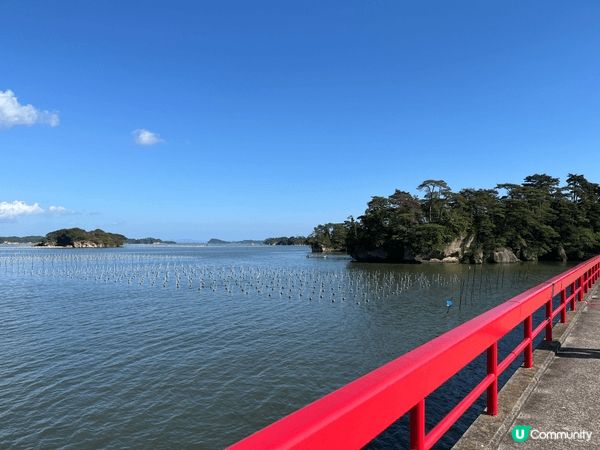 日本三景之一的松島， 大大小小的島上都種有很多松樹而命名， ...