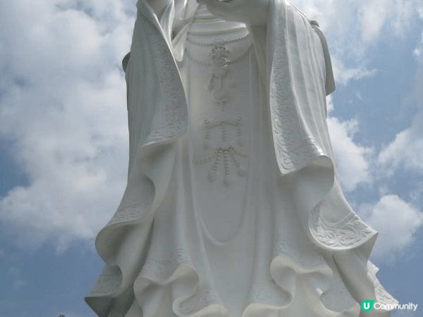 慈山寺位於大埔洞梓，以弘揚漢傳佛法為本義，是正信佛教及傳統修...